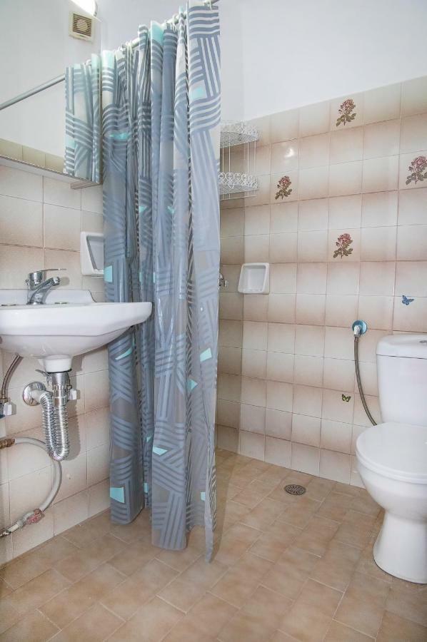 Lalos Rooms Páros 외부 사진